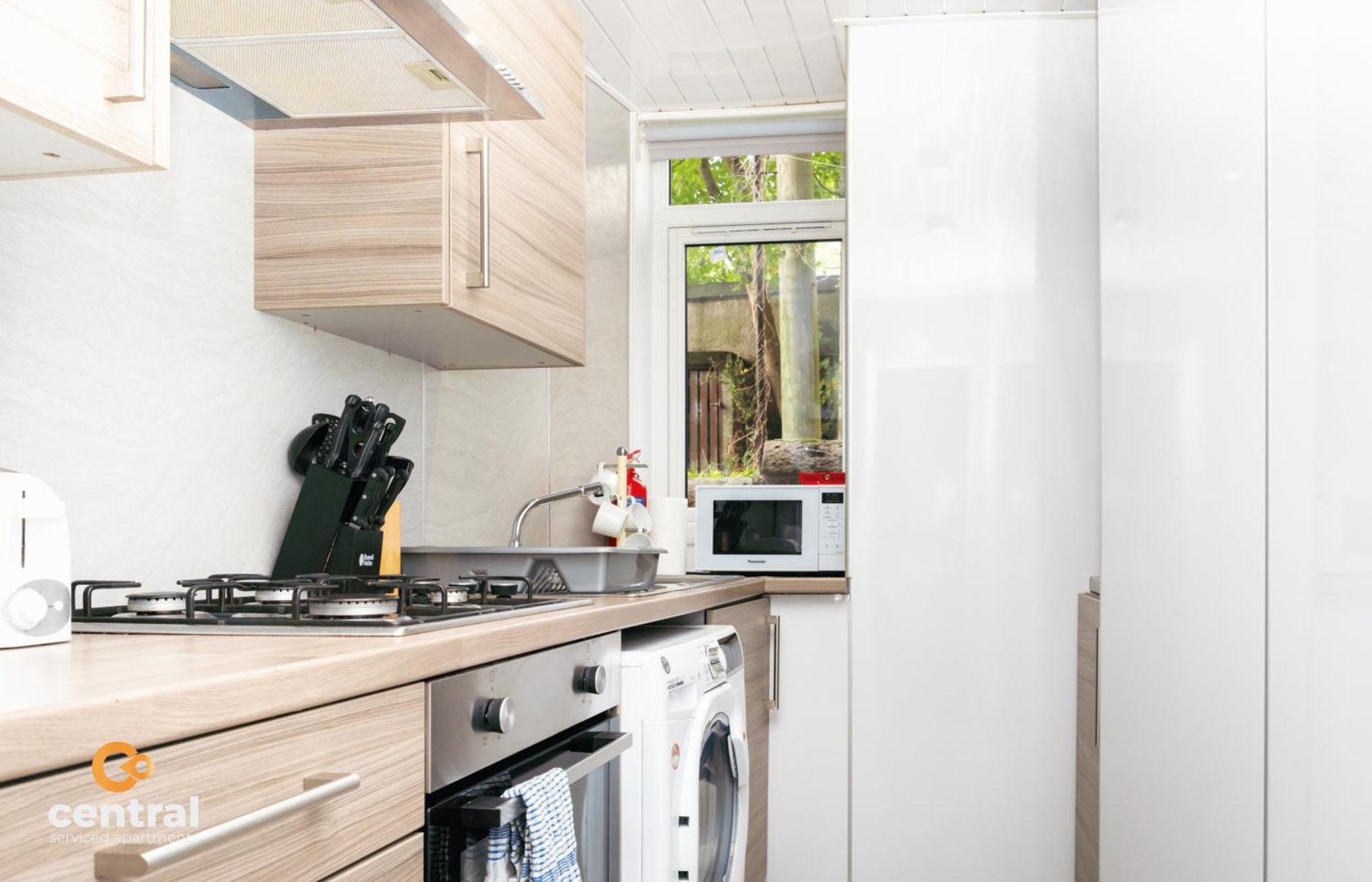 Central Serviced Apartments: Cozy 2-Bedroom with City Access Dundee Exterior photo