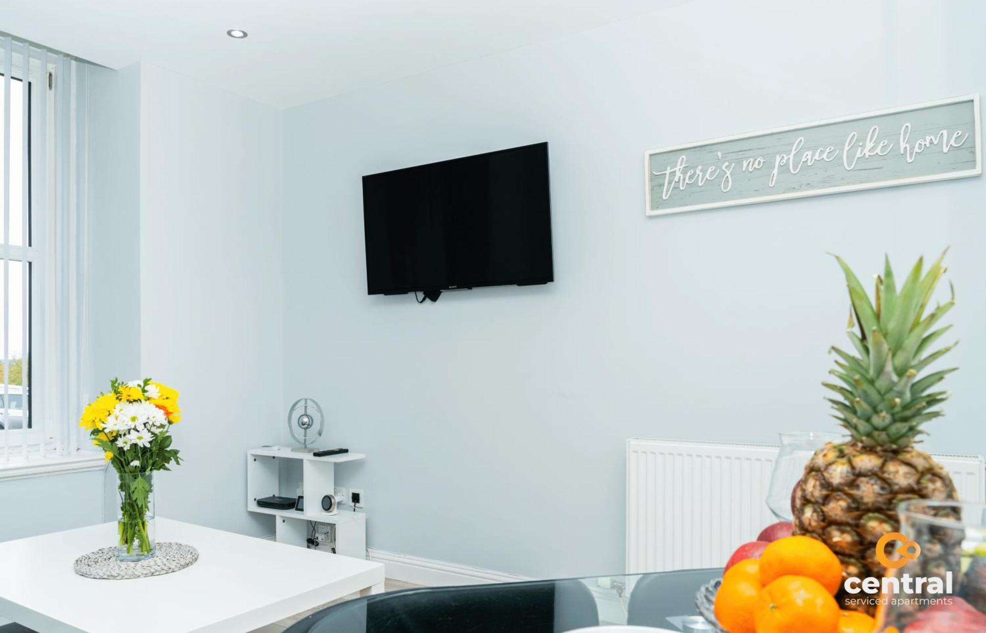 Central Serviced Apartments: Cozy 2-Bedroom with City Access Dundee Exterior photo