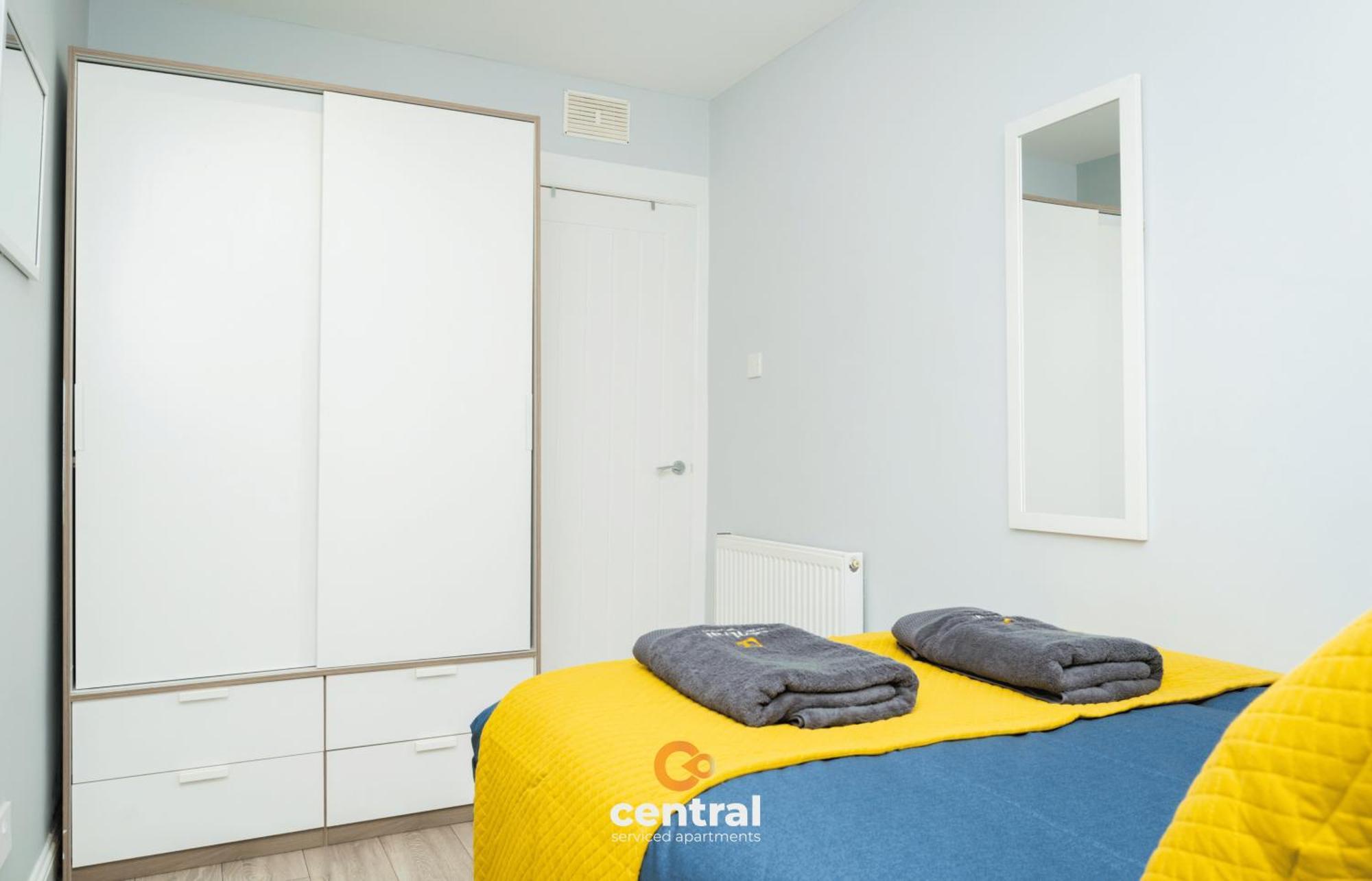 Central Serviced Apartments: Cozy 2-Bedroom with City Access Dundee Exterior photo